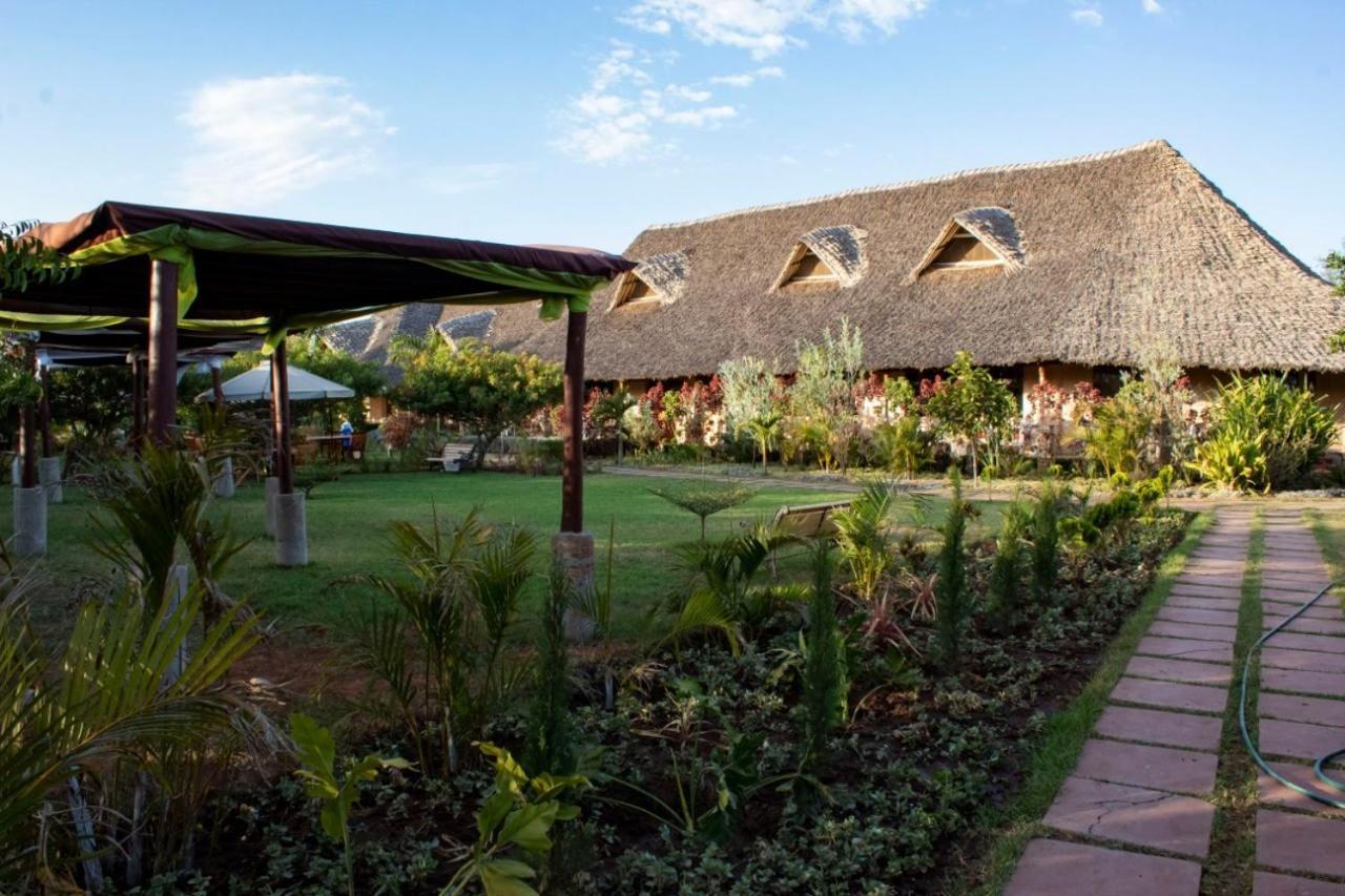 The Last Village Lodge Athi River Экстерьер фото